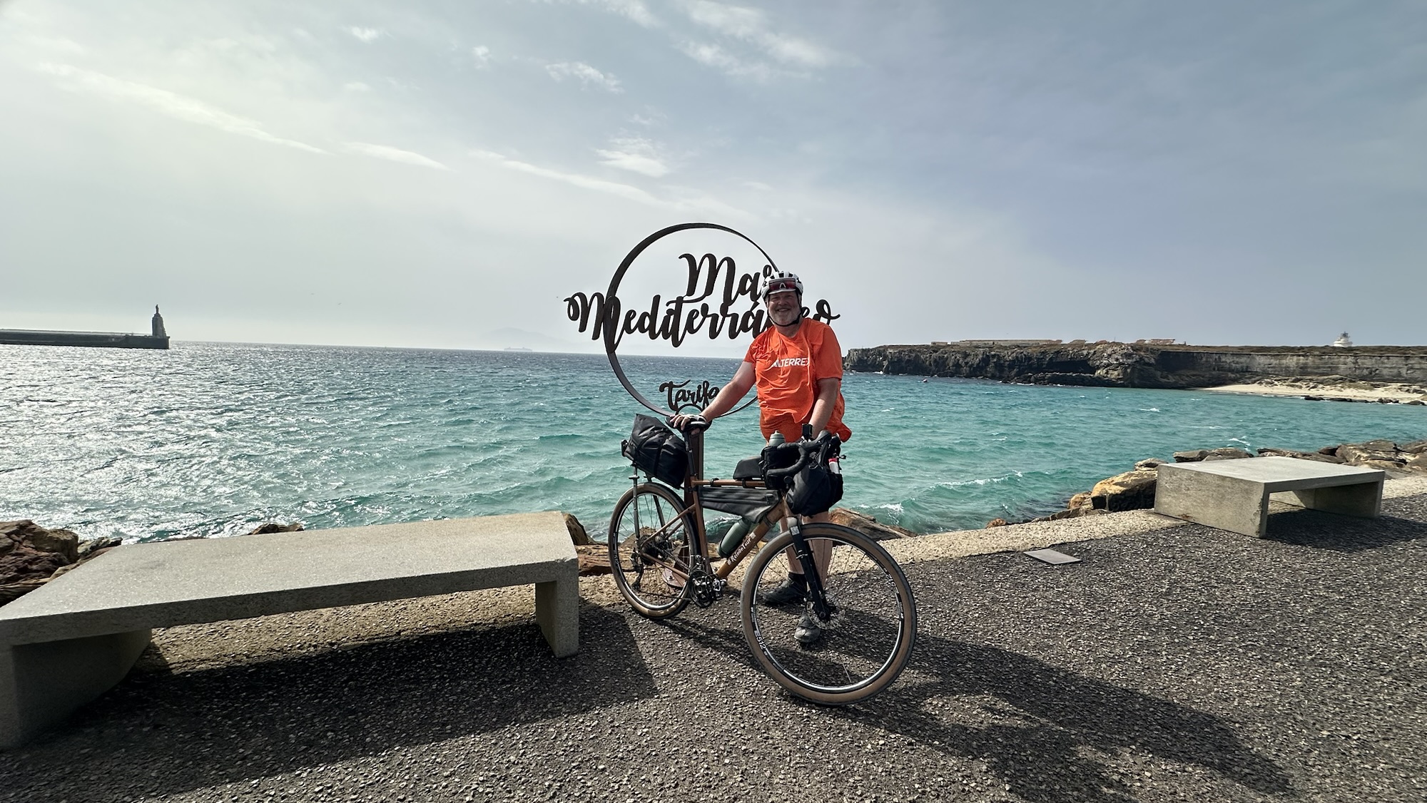 Tag 15/ Von Zahara zum südlichsten Punkt Europas und nach Gibraltar: Mein anstrengendes Radabenteuer gegen Wind und Verkehr“
